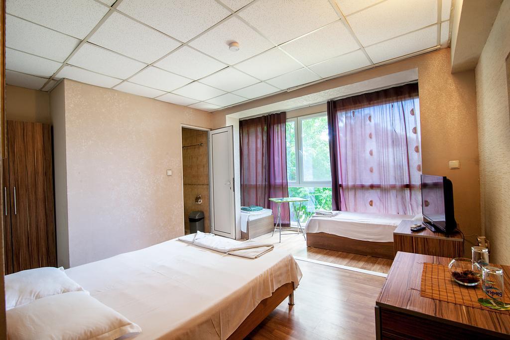 Hotel Zara Rooms Стара-Загора Экстерьер фото